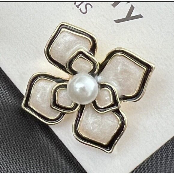 925 Enamel Camellia Earrings Paris style Womens Jewelry White Black - Picture 9 of 11
